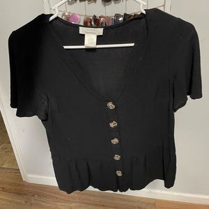 Black short sleeve ruffle top